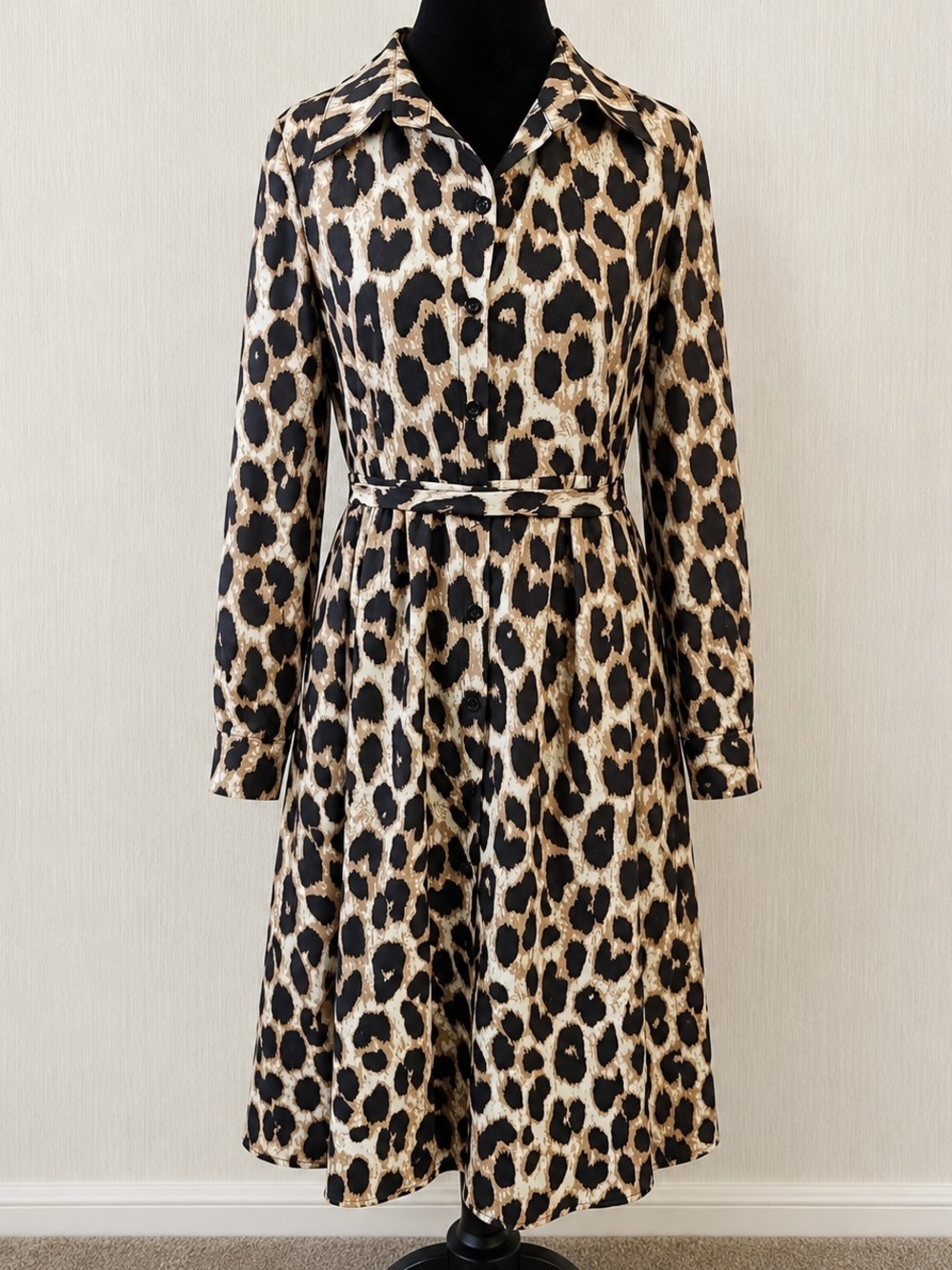 Anna-Kaci California Animal Print Self Tie Shirt Dress Small Button Front Leopar